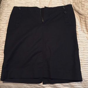 GAP size 6 little black skirt